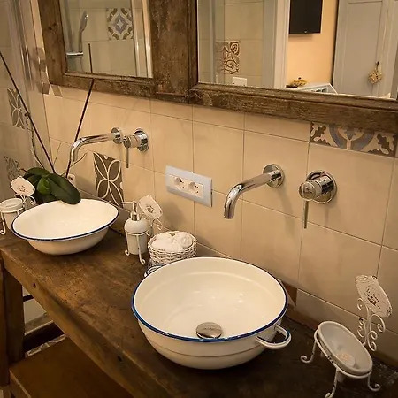 Le Capannacce Feriegård Urbania