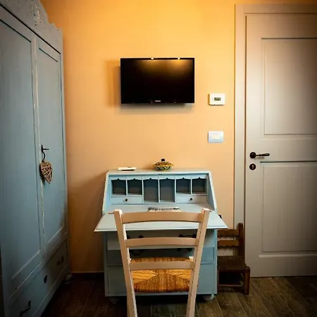 Le Capannacce Farm stay *